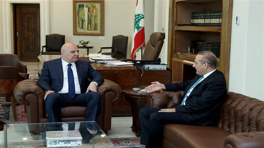 الوزير السابق رائد خوري ‏زار رئيس الجمهورية العماد جوزيف عون في القصر الجمهوري وعرض معه الشؤون الاقتصادية
