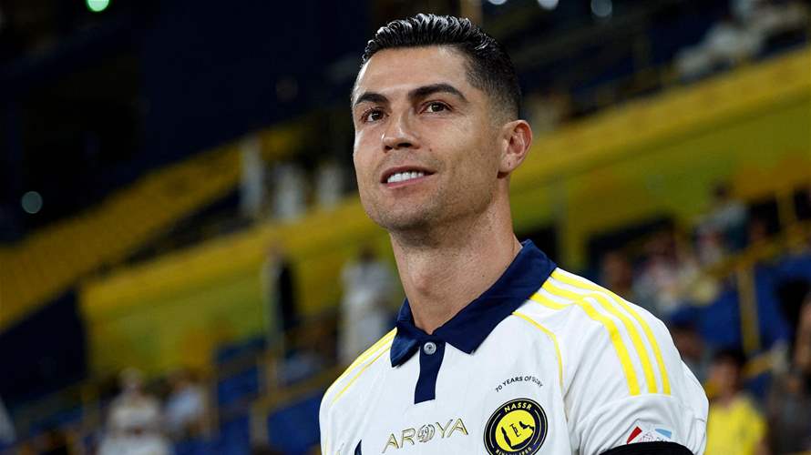 مفاوضات صعبة مع رونالدو لإبقائه في الدوري السعودي 