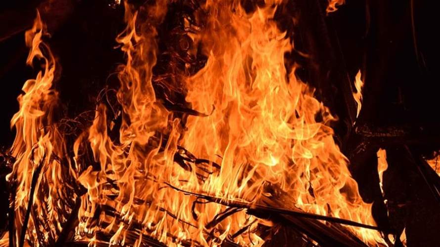 إندلاع حريق نتيجة تفجير ذخائر غير منفجرة في حقل القليعة والدفاع المدني يعمل على إخماده