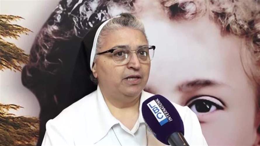 ذخائر القديسة تيريز الطفل يسوع وصلت إلى لبنان وحطت في سهيلة