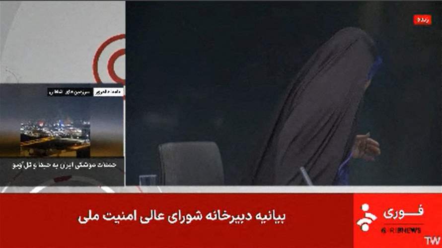 إيران تدين الهجوم الإسرائيلي على التلفزيون الرسمي وتصفه بأنه "جريمة حرب"