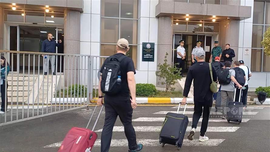 Over 600 foreigners flee Iran into Azerbaijan: AFP