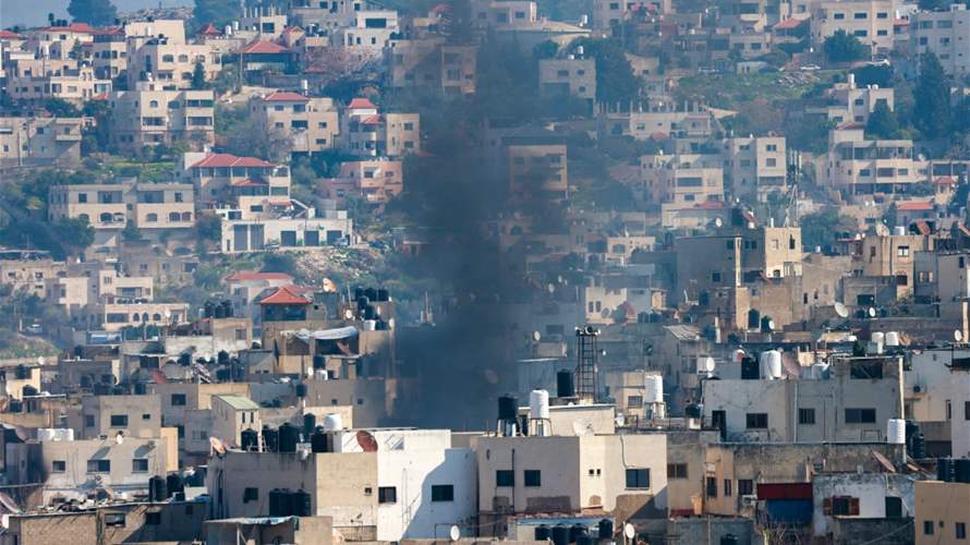 Gaza rescuers say 18 killed by Israeli fire