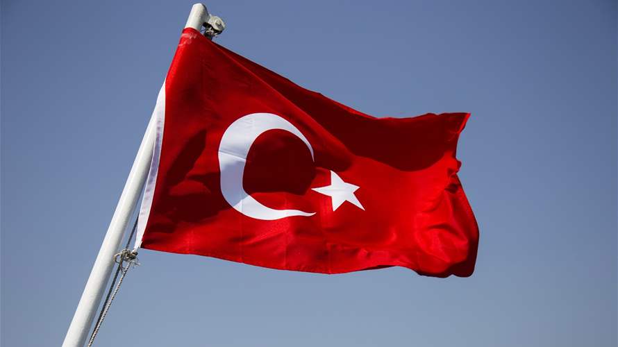 تركيا تحتجز صحفيًا بارزًا بتهمة تهديد الرئيس أردوغان