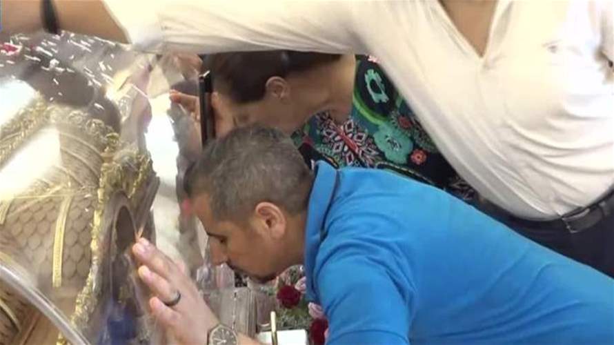 ذخائر القديسة تيريز الطفلل يسوع تجمع المؤمنين في طرابلس ومزيارة وكفرزينا