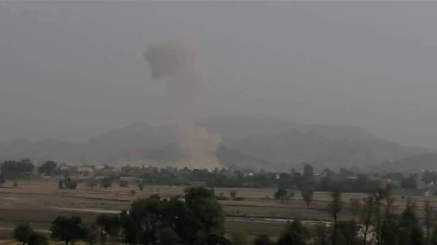 Car bombing kills 13 Pakistani soldiers near Afghan border: Reuters 