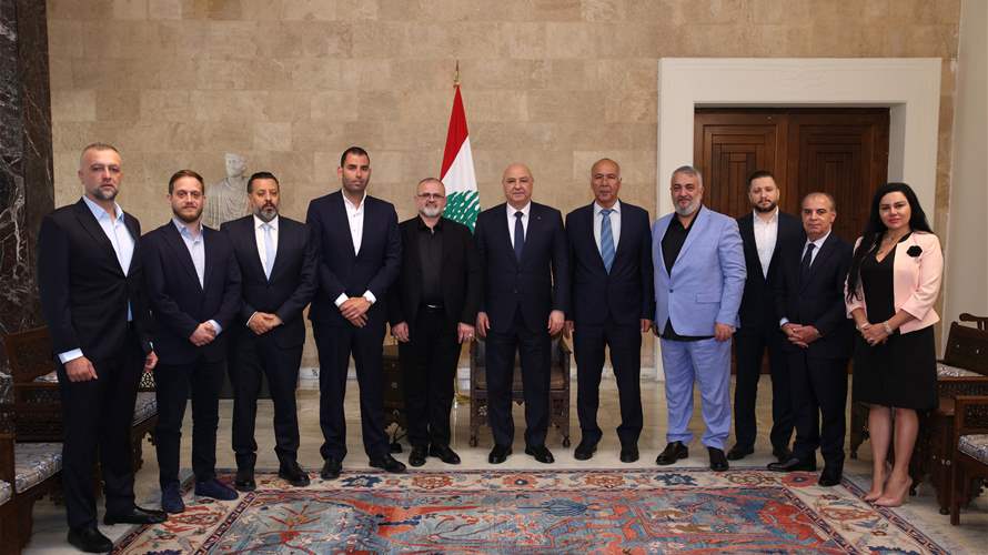 الرئيس عون عرض مع وفد اتحاد نقابات الأفران أوضاع القطاع وتسلّم أوراق اعتماد سفراء