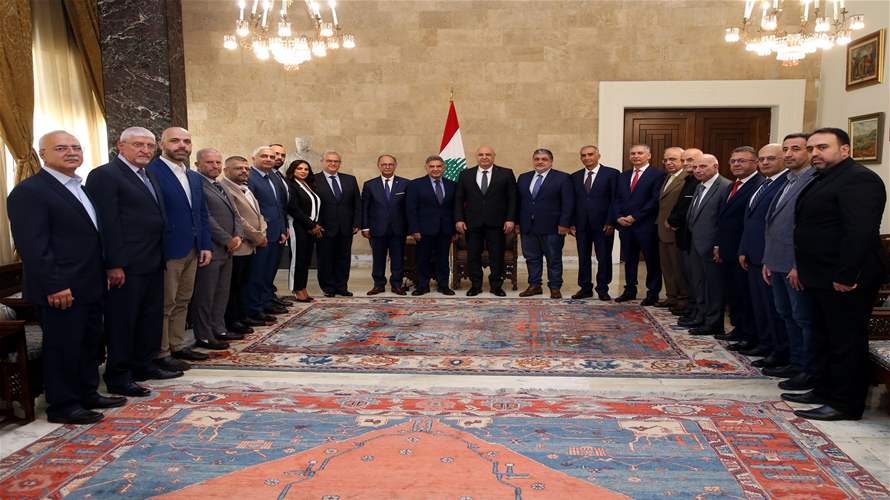عون استقبل وفدا من نقابة الأطباء: لمواجهة عمليات الاحتيال الطبي التي تحصل من قبل منتحلي صفة طبيب  