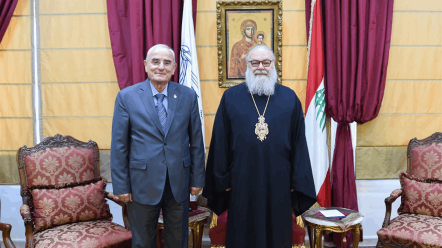 وزير الدفاع من البلمند: نعزي ونستنكر مجزرة كنيسة مار الياس