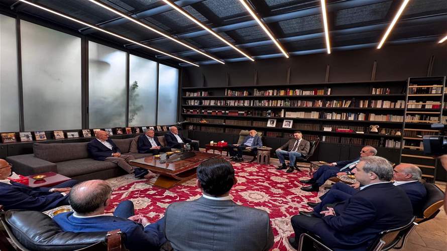 Former Prime Ministers meet with Walid Jumblatt, call for unity amid regional tensions