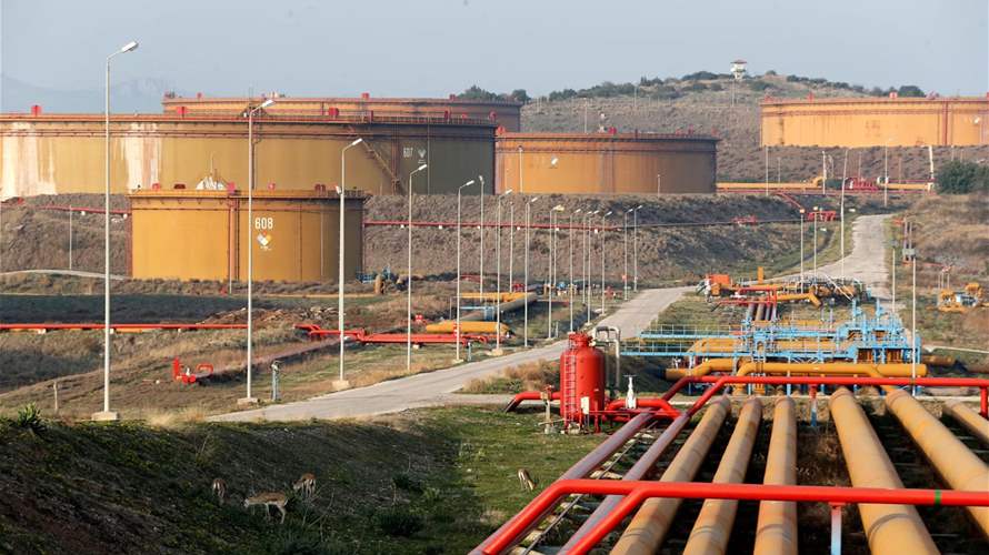 Turkey asks Iraq to ensure full use of oil pipeline in talks on new deal