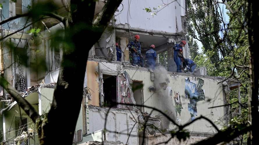 Russian strikes kill one, wound many in Ukraine's east