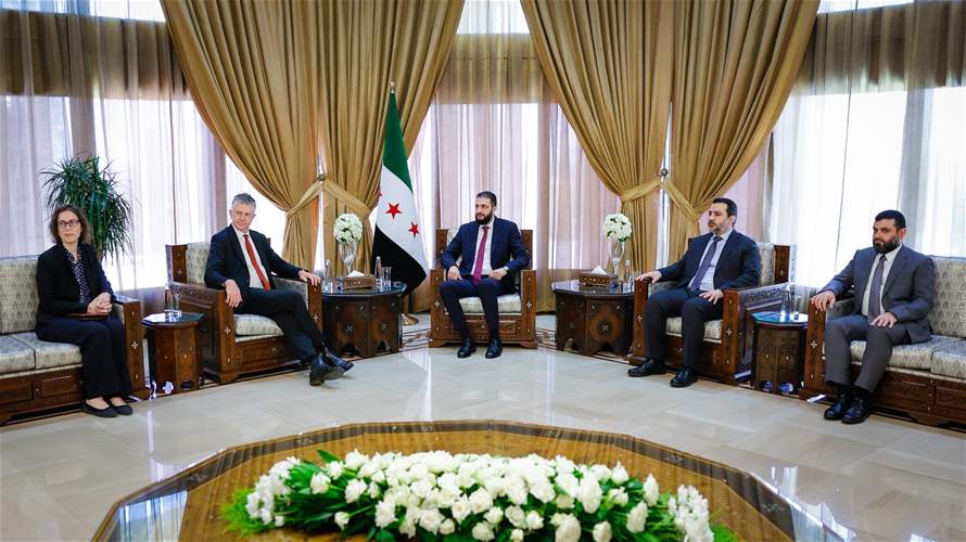 مستشار الأمن القوميّ البريطانيّ جوناثان باول يجتمع بالرئيس السوريّ أحمد الشرع ووزير الخارجية أسعد الشيباني ورئيس الاستخبارات السوريّ حسين السلامة في دمشق