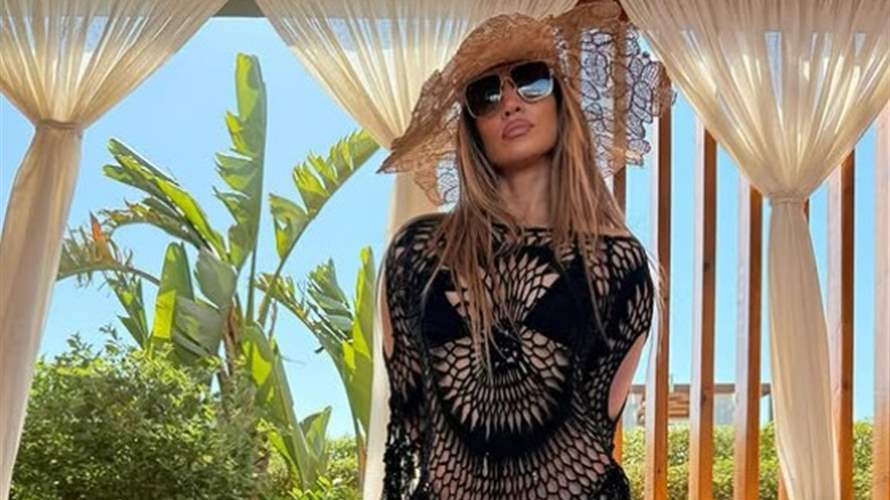 جنيفر لوبيز تخطف الأنظار بإطلالاتها من إجازتها في شرم الشيخ! (صور)