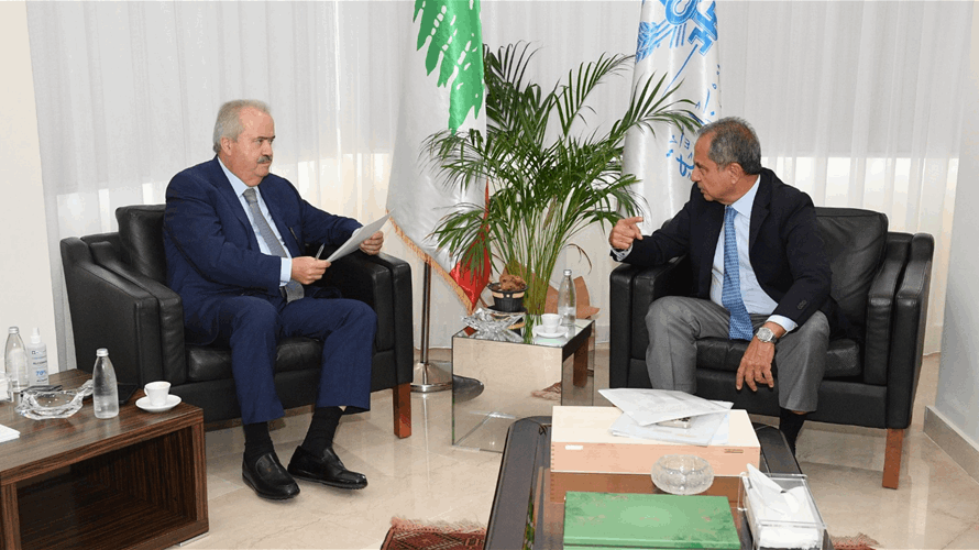 Lebanese Finance and Energy Ministers sign decree ratifying World Bank loan law for electricity 
