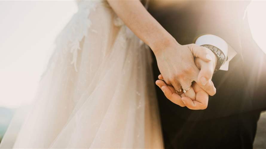 "هي الأكثر تعاسة"... هذا ما كشفته دراسة حول العلاقات الزوجية بعد المواعدة الافتراضية
