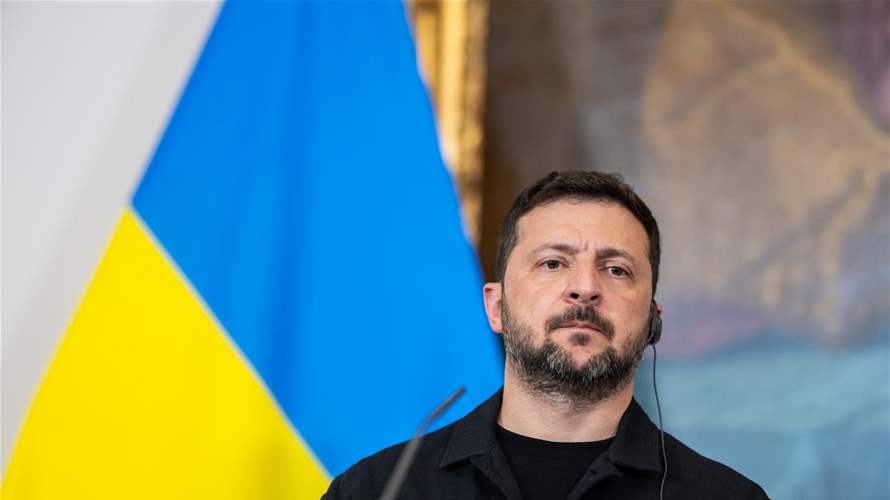 Zelensky announces arrival in Washington for talks with Trump