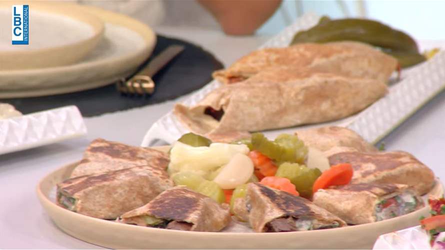 شاورما اللحمة... طبق لذيذ على طريقة الشيف فادي زغيب (فيديو)