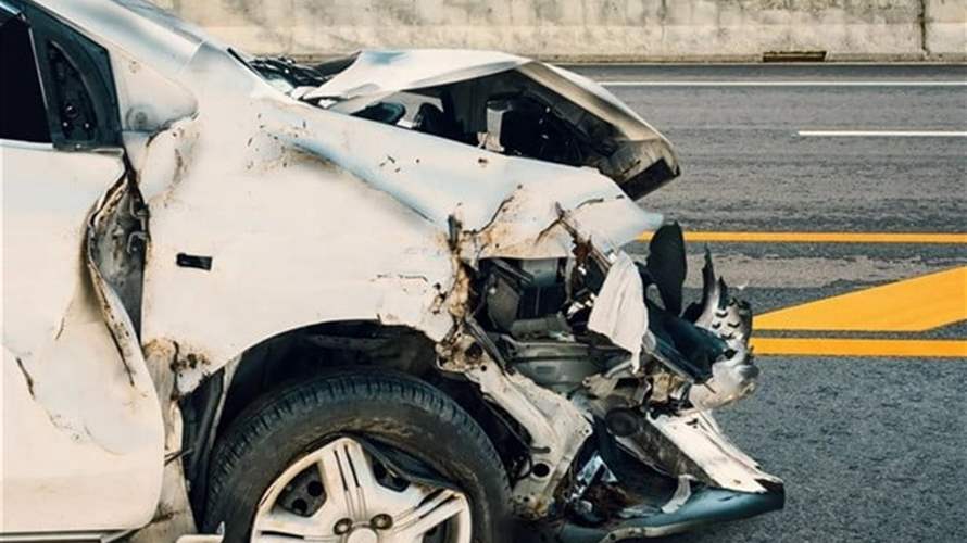 حادث تصادم بين سيارتين على طريق عام بلدة عشقوت الكسروانية
