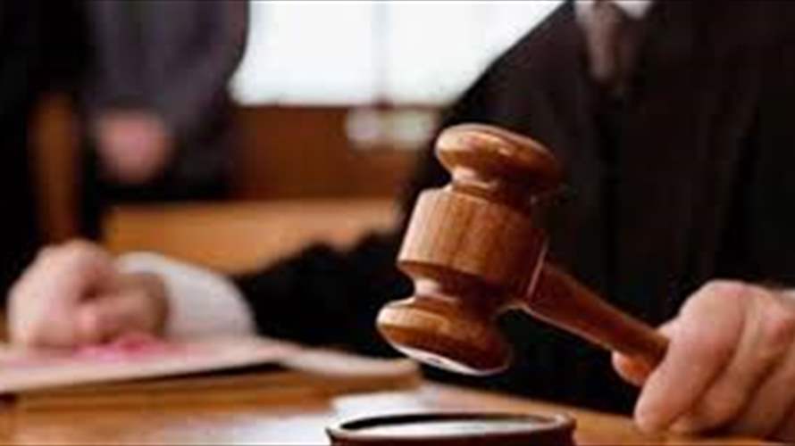 فتح تحقيق بلافتات في البقاع الشماليّ تخون رئيس الحكومة