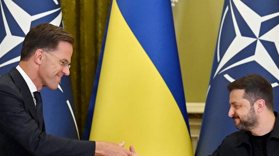 NATO chief calls for 'robust security guarantees' on Ukraine visit