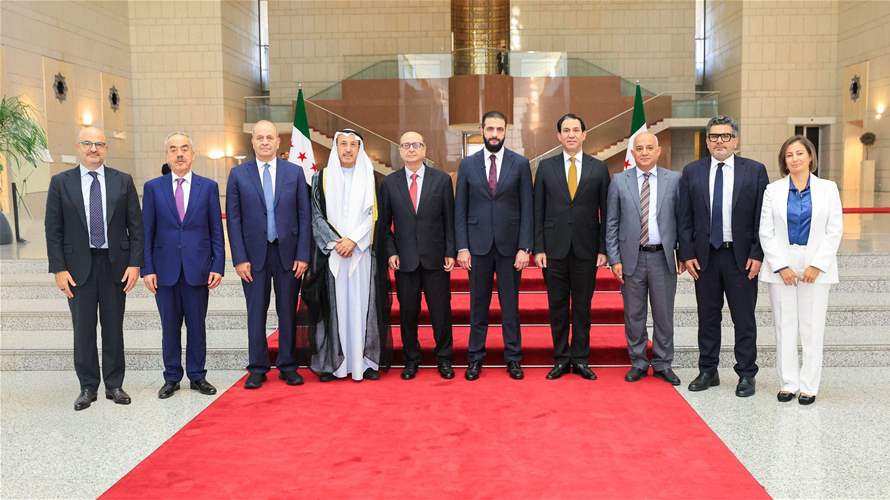 الشرع يستقبل وفداً إعلامياً عربياً
