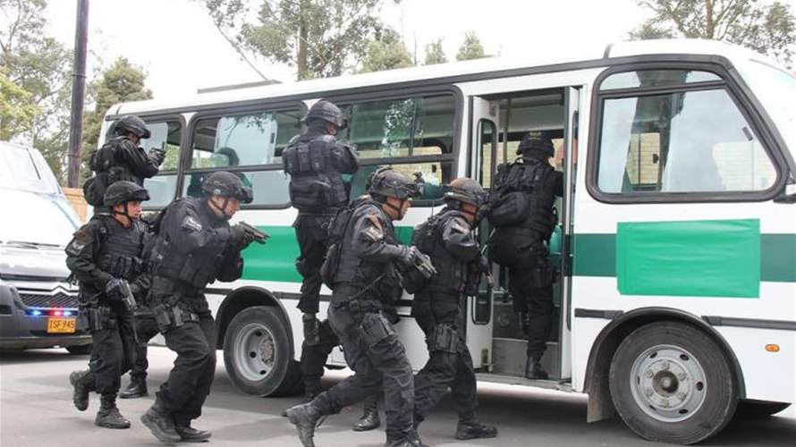 احتجاز 34 جنديا كولومبيا رهائن في منطقة تسيطر عليها حركة متمردة