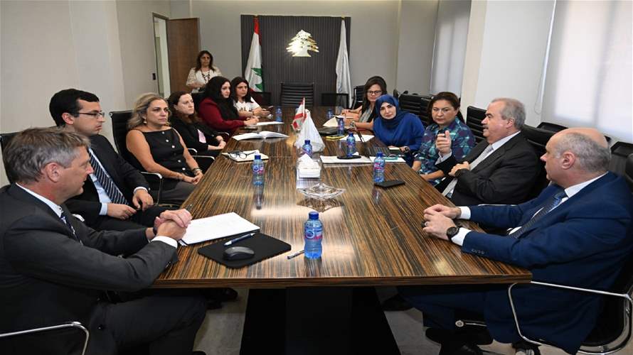 جابر يستكمل اجتماعات العمل لمعالجة الأثر المترتّب على الرواتب وإلتقى المدير التنفيذي للبنك الدولي