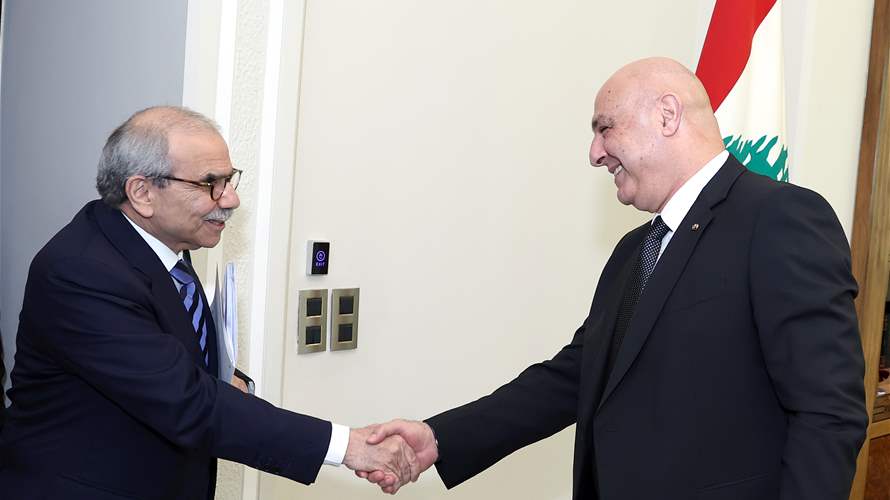 President Aoun, PM Salam meet ahead of cabinet session at Baabda