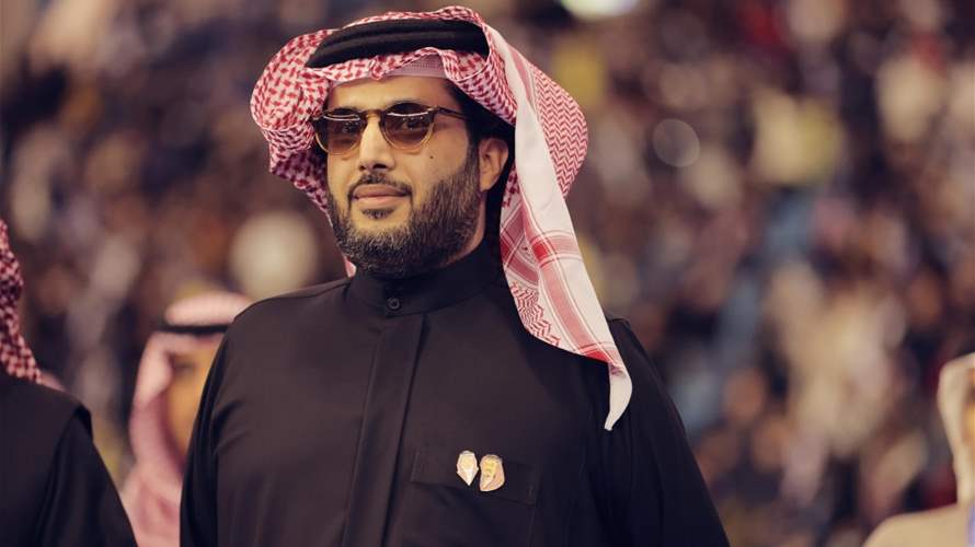 تركي آل الشيخ يعلن إقامة عدة نزالات ضمن التدريبات المفتوحة قبيل نزال كانيلو وكروفورد