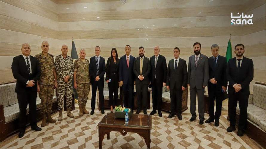 سانا: بناءً على مخرجات الاجتماع السابق بين وفد وزارة الخارجية والمغتربين في سوريا والحكومة اللبنانية عُقد اليوم اجتماع تمهيدي بين لجان وزارة العدل واللجان الأمنية جرى خلاله بحث أوضاع المحتجزين ومناقشة الاتفاقيات الثنائية ذات الصلة
