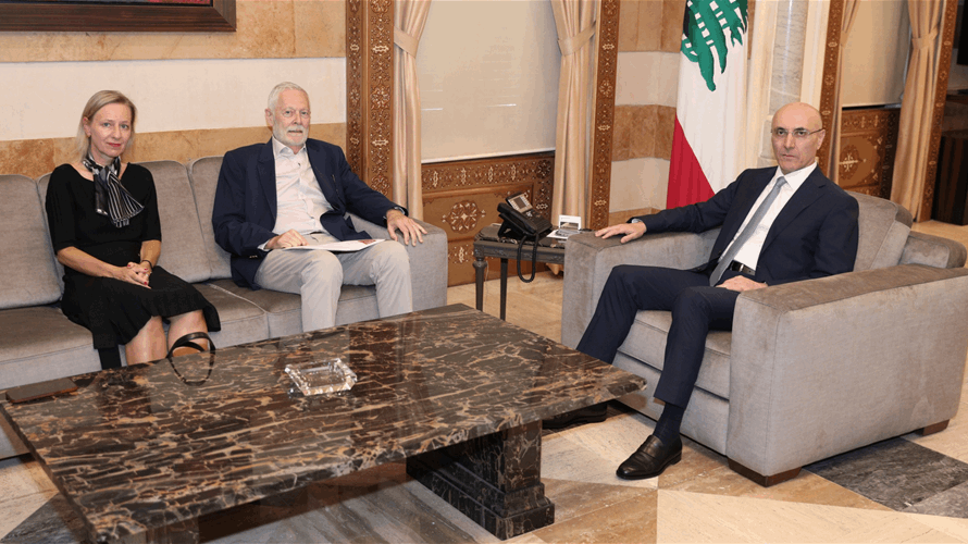 وزير الداخلية عرض مع دمشقية وكلاوس أوضاع اللاجئين الفلسطينيين في لبنان والتقى شقير
