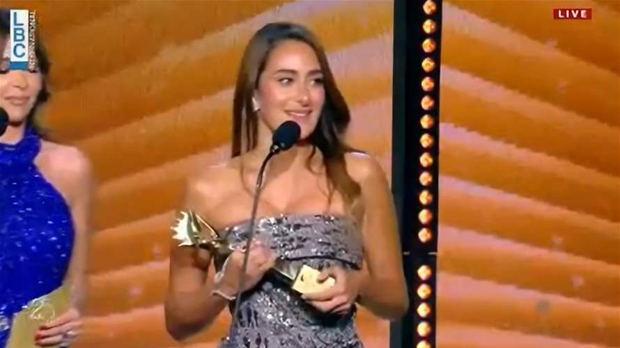 من القاهرة إلى بيروت... أمينة خليل تحصد جائزة أفضل ممثلة عربية في الدراما المصرية