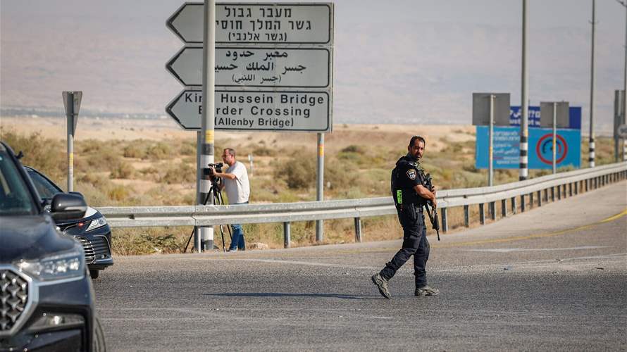 Israel says Allenby crossing to stay closed Sunday in coordination with Jordan