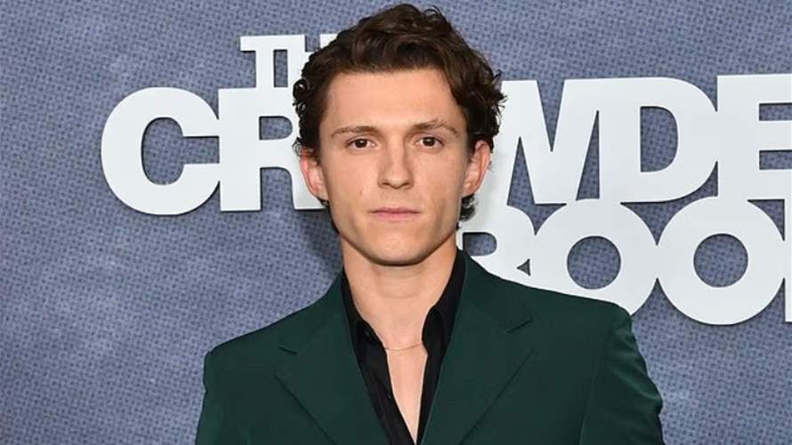 نقل توم هولاند إلى المستشفى خلال تصوير Spider-Man... تعرّض لارتطام قوي بالرأس وهذا وضعه الصحي