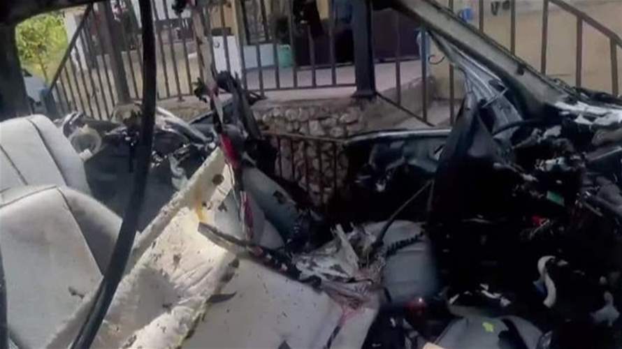  اسرائيل تقتل ثلاثة اطفال وأبيهم أمام أُمهم في بنت جبيل