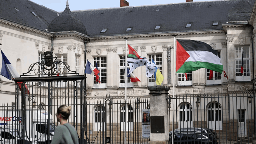 France's town halls told to remove Palestinian flags flown to mark Macron's recognition