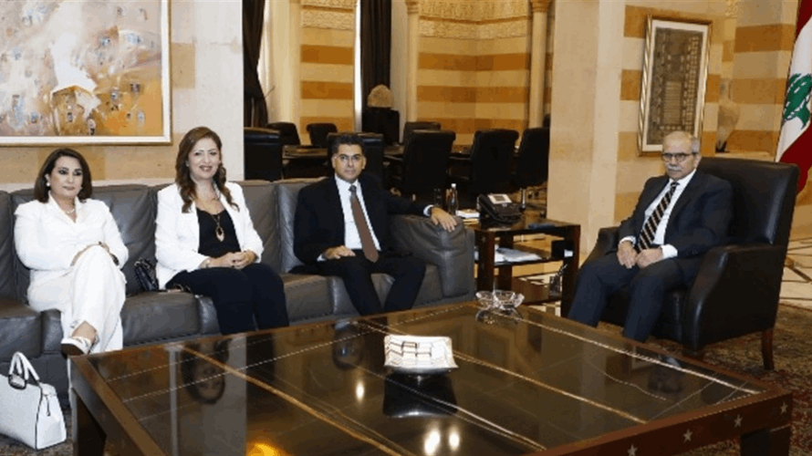 رئيس الحكومة استقبل وزير الإعلام ووفدا من "تلفزيون لبنان" وعرض مع البعريني مطالب مياومي "أوجيرو" واطلع من السيد على أوضاع مؤسسة الإسكان