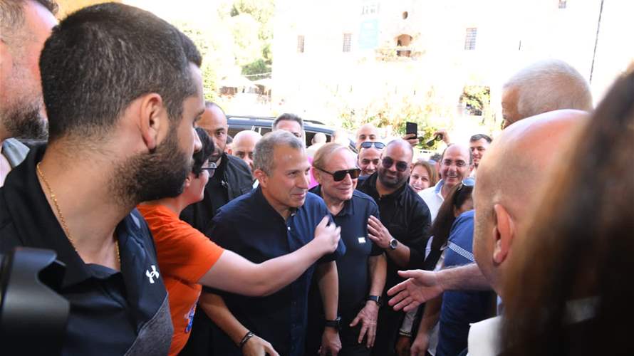باسيل خلال جولته في قضاء الشوف: نعول على عمل المجلس البلديّ الحاليّ وأتينا لنرى كيف يمكننا أن نتساعد