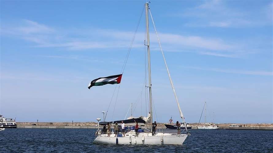 نواب فرنسيون اعتقلتهم إسرائيل من أسطول الصمود يبدأون إضرابا عن الطعام