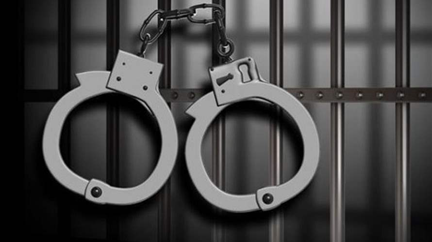 اتُّهم بالاعتداء الجنسي على قاصر... القبض على نجم كرة قدم سابق
