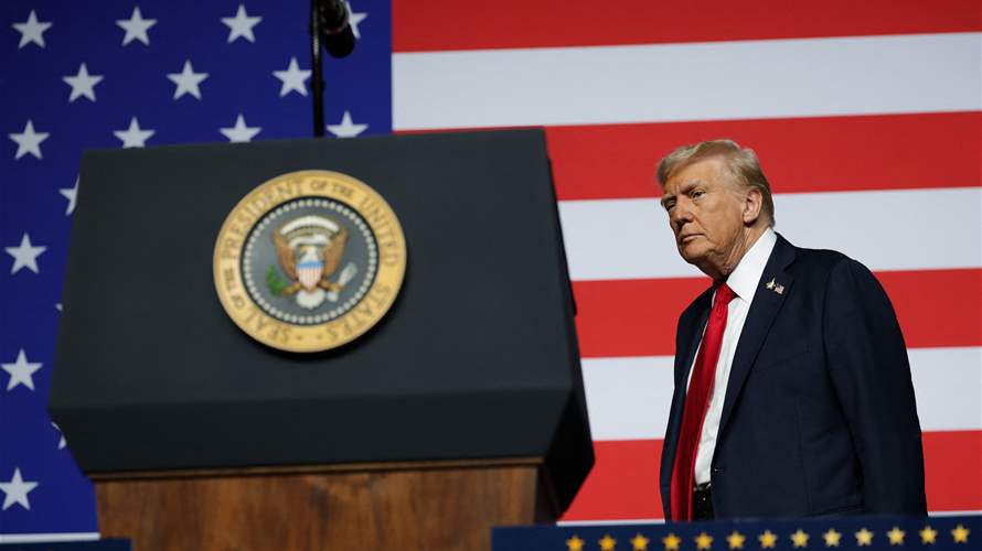 Trump says US 25% tariffs on heavy trucks start November 1