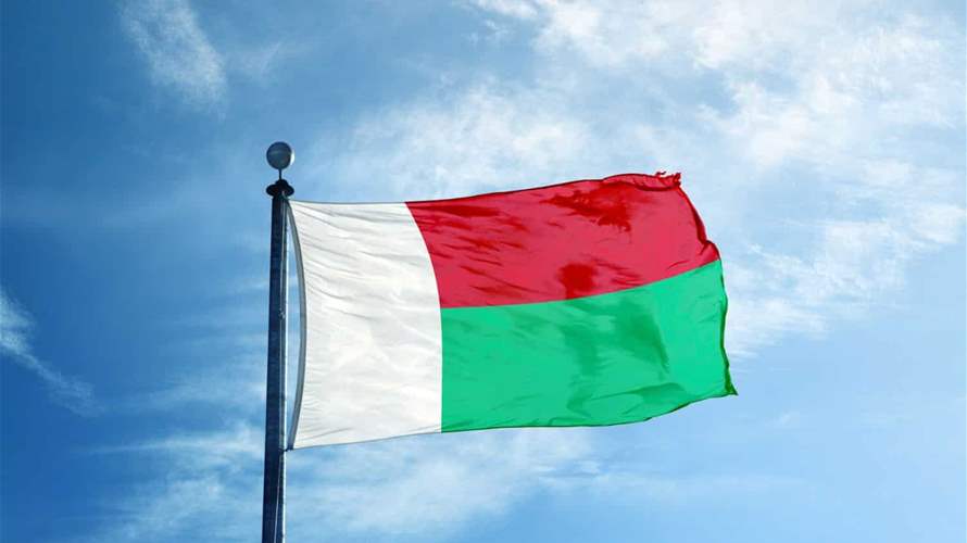 Madagascar president names army general as PM