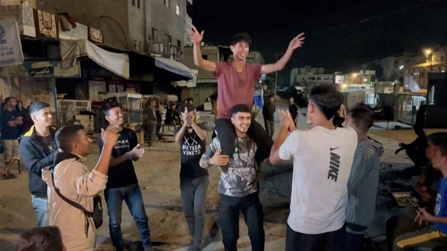 ‘Historic moments ahead’: Palestinians in Khan Younis celebrate after Gaza deal announcement — Video 