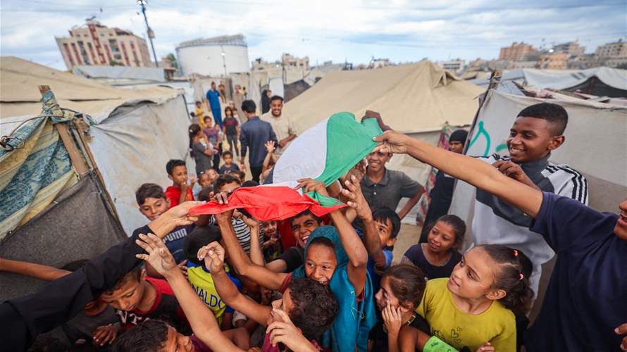 Gaza civil defense says Israeli forces pulling back from several areas