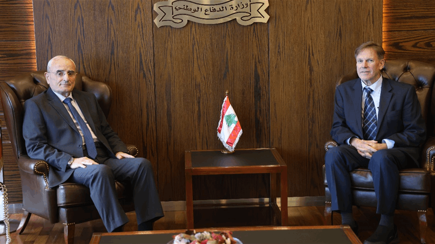 وزير الدفاع عرض مع هانيغان الدعم الاميركي للاجهزة الامنية واستقبل الصمد ومدير الدفاع المدني