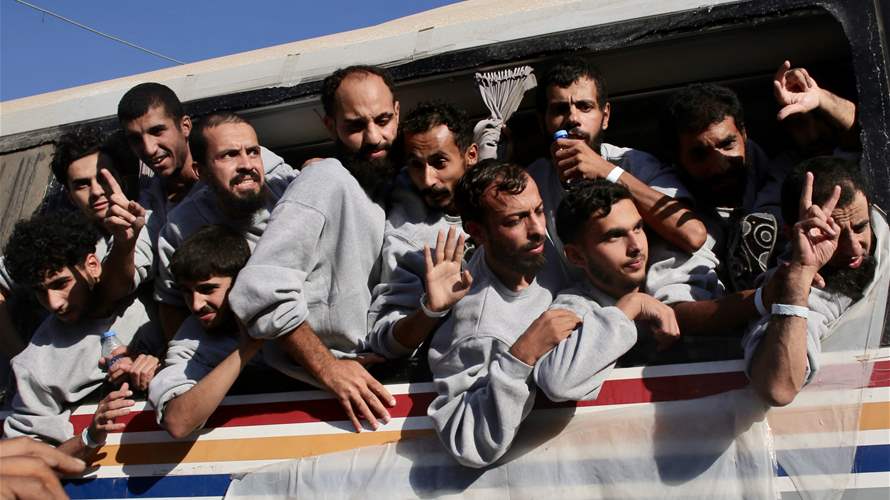 اسرائيل أفرجت عن 1968 معتقلا فلسطينيا مقابل 20 رهينة على قيد الحياة أفرجت عنهم حماس 