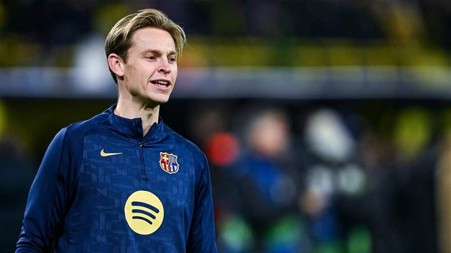 دي يونغ يجدد عقده مع برشلونة حتى عام 2029