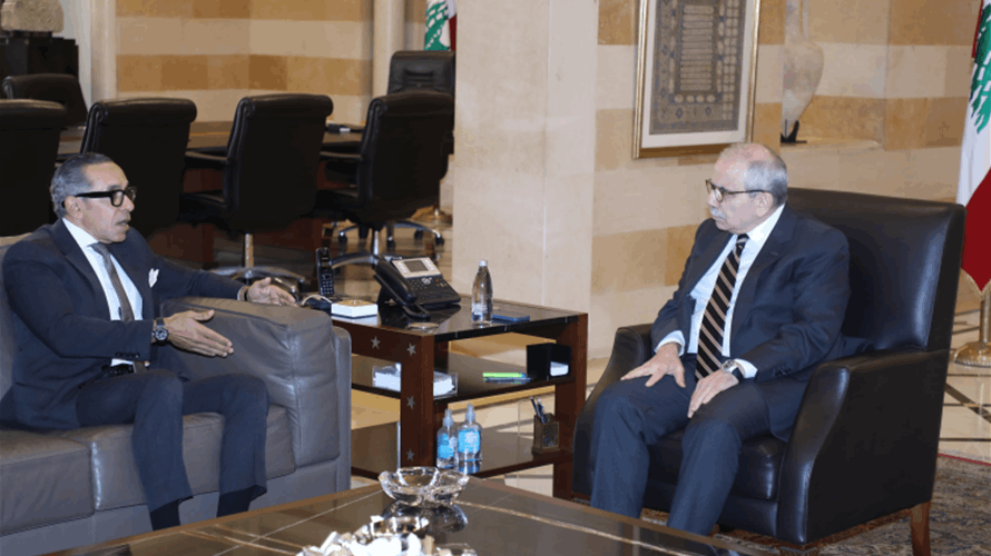 سلام إستقبل السفير المصري ونقيب المحامين...
