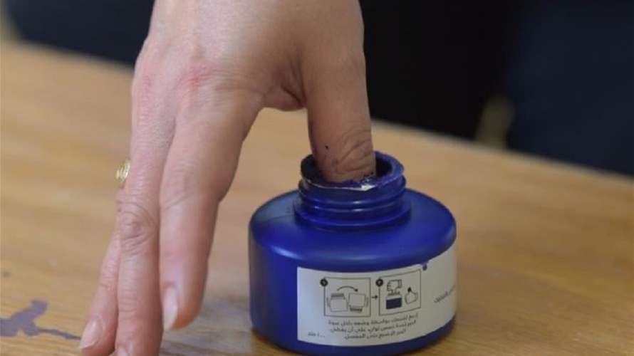 المجموعات الاغترابية: نأمل بأن يقر مجلس الوزراء مشروع قانون يلغي المقاعد الستة